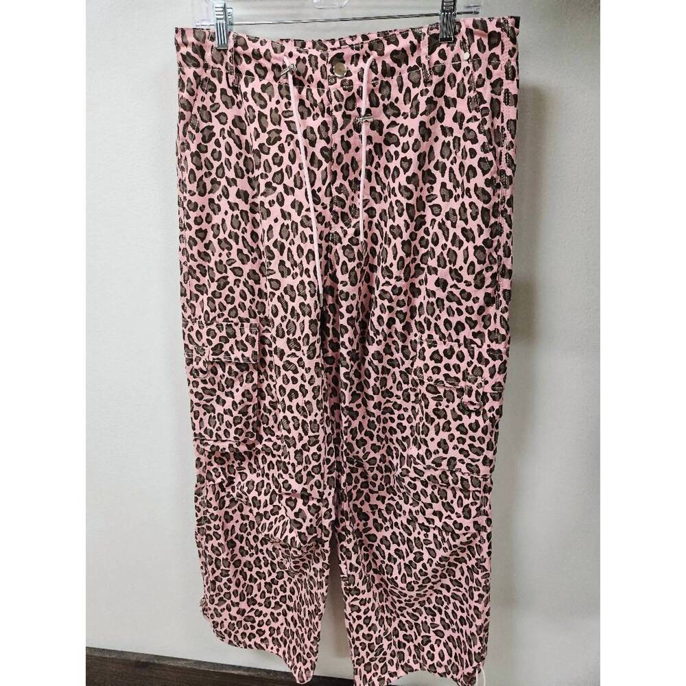 NEW DAVI & DANI women's denim elastic pant in washed pink leopard